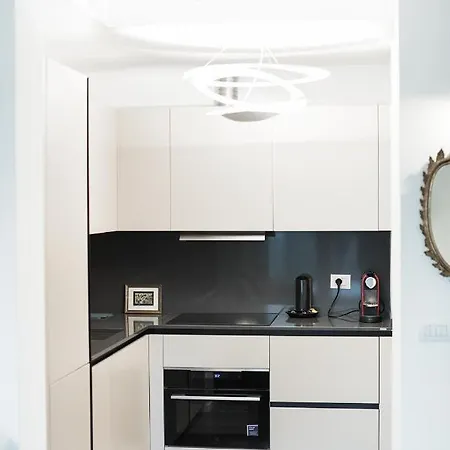 Easytopstay - Stylish Flat With Garden * Rome